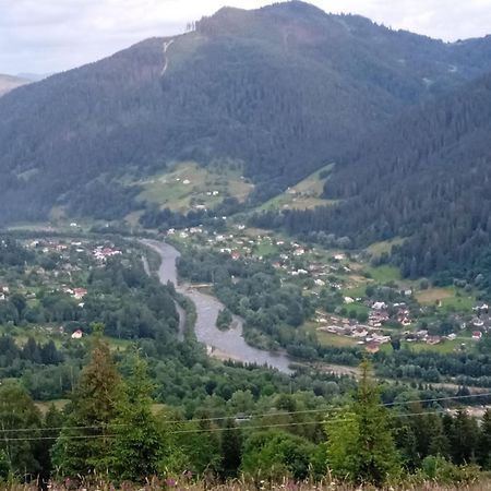 Затишний Будиночок Біля Річки Krivorovnya Exterior foto